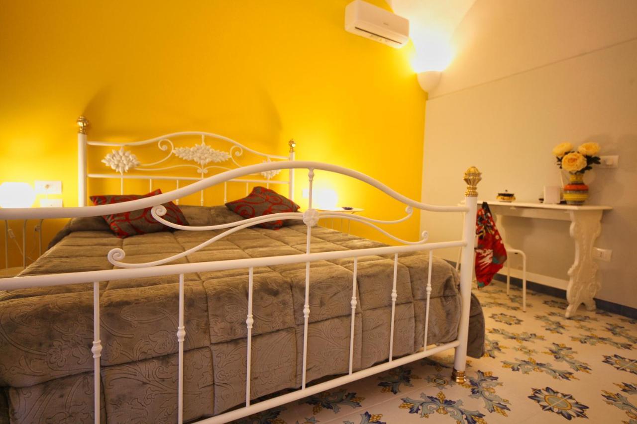 Domus Vilu Bed and Breakfast Nocera Superiore Eksteriør billede