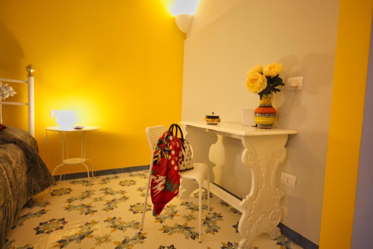 Domus Vilu Bed and Breakfast Nocera Superiore Eksteriør billede