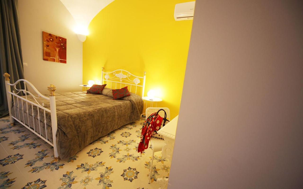 Domus Vilu Bed and Breakfast Nocera Superiore Eksteriør billede